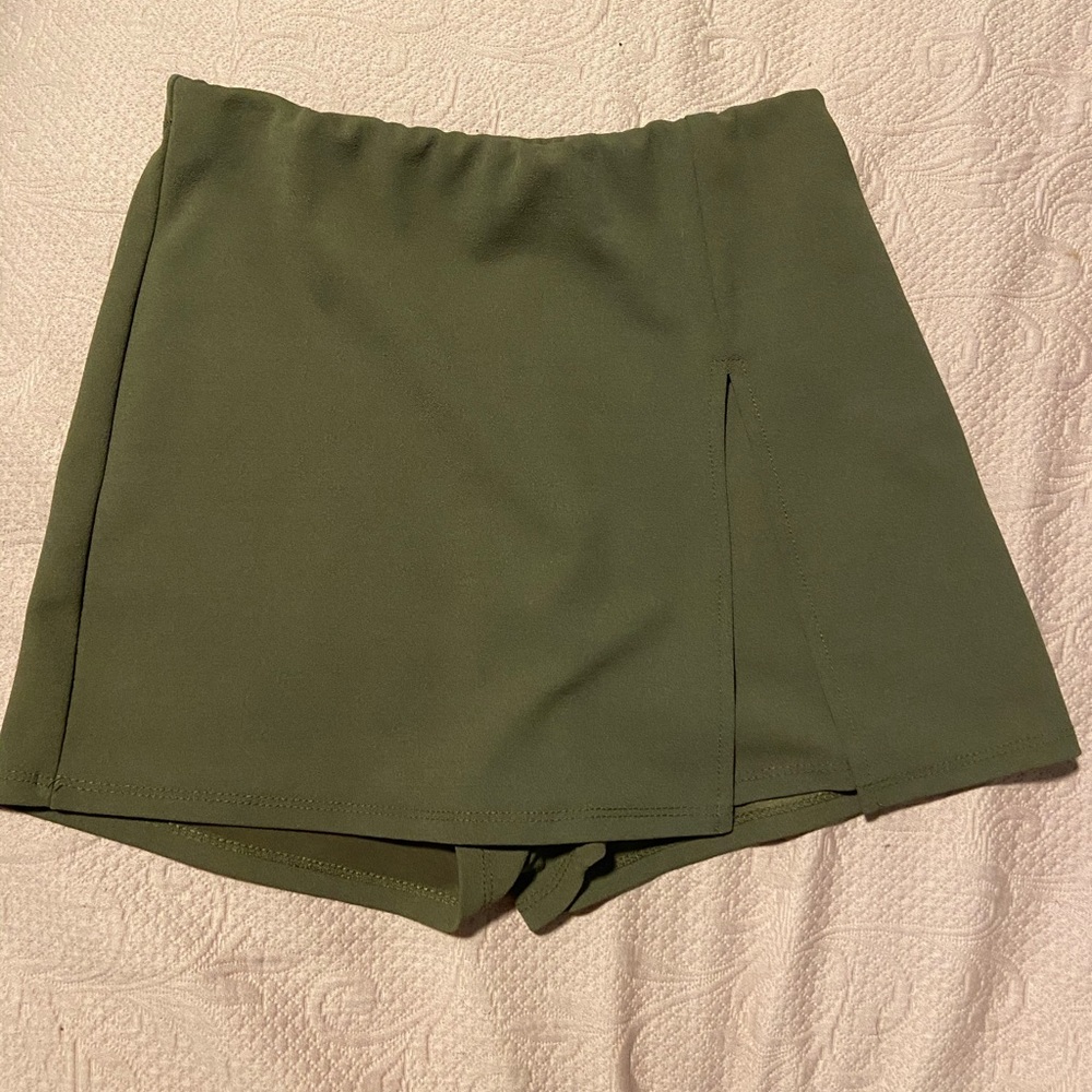 Olive skirt